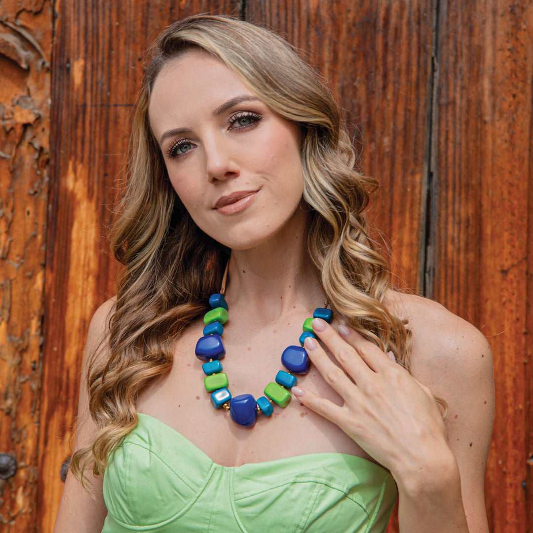Lola Necklace